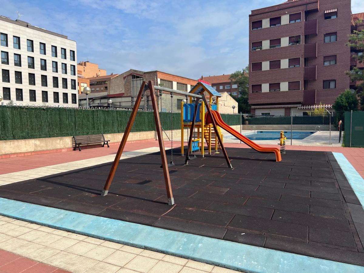 Pool And Confort 3 Habitaciones Y Garaje By Apartamentos Logroño Exterior foto